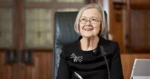 Brenda hale politica