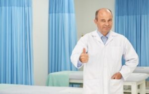 Médico especialista próstata