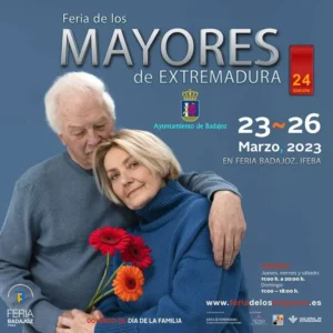 Personas mayores abrazadas